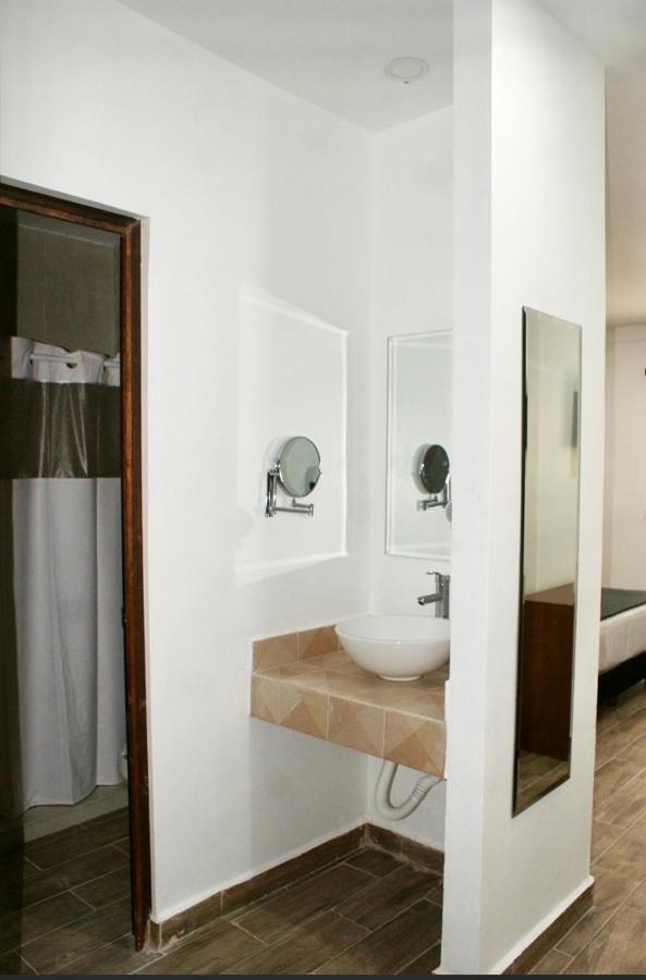 Hotel Capital Frontera Monclova Exterior foto